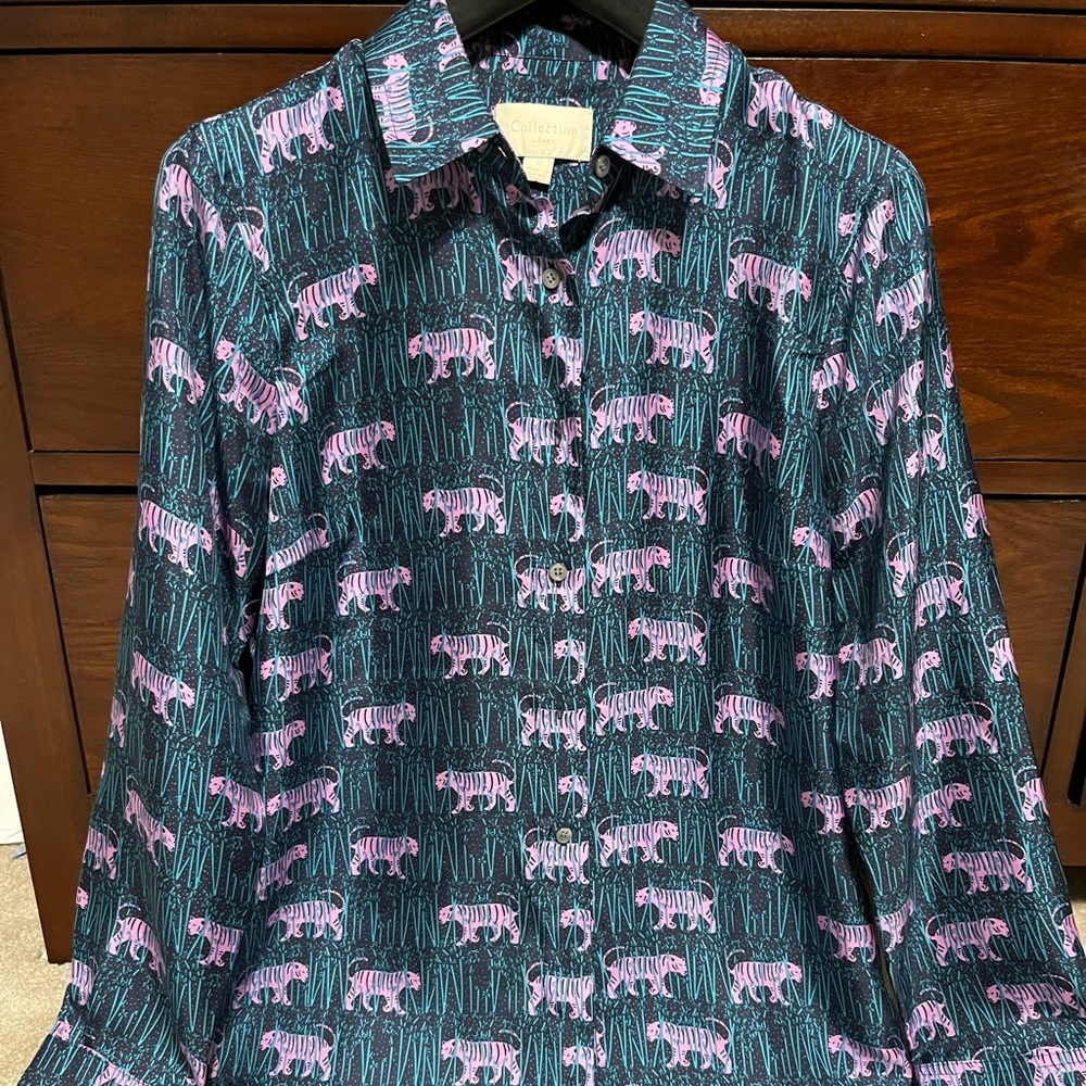 J Crew Bengal Tiger print 100% silk button down Sz 0